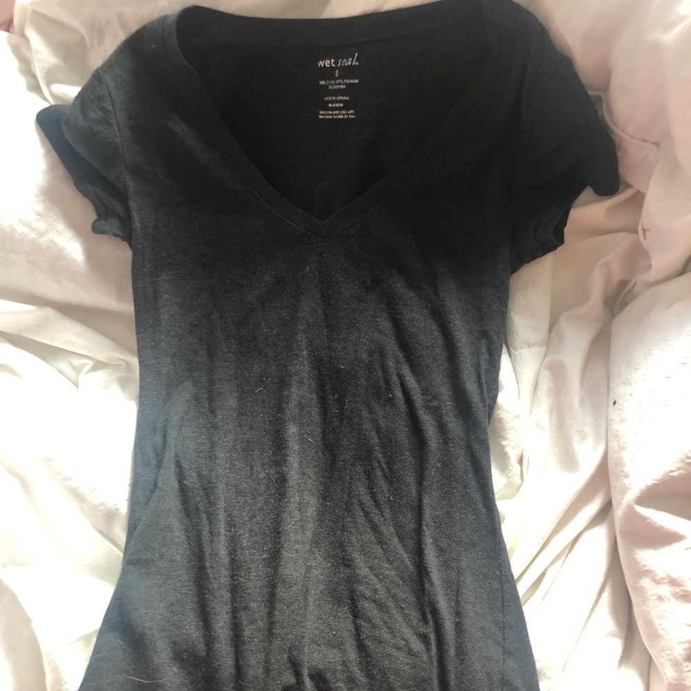 Wet seal v neck top